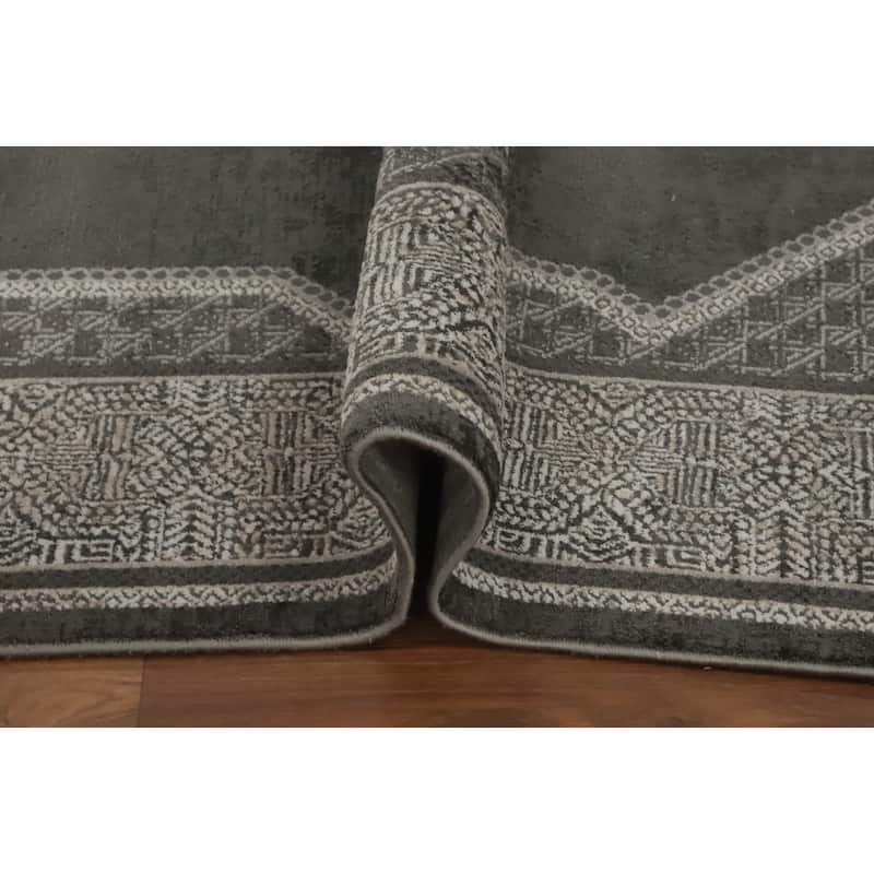 Machine Made Oriental Polyester Carpet Traditional Medallion Greys & Charcoal Tabriz Area Rug - 7' 5'' X 5' 2''