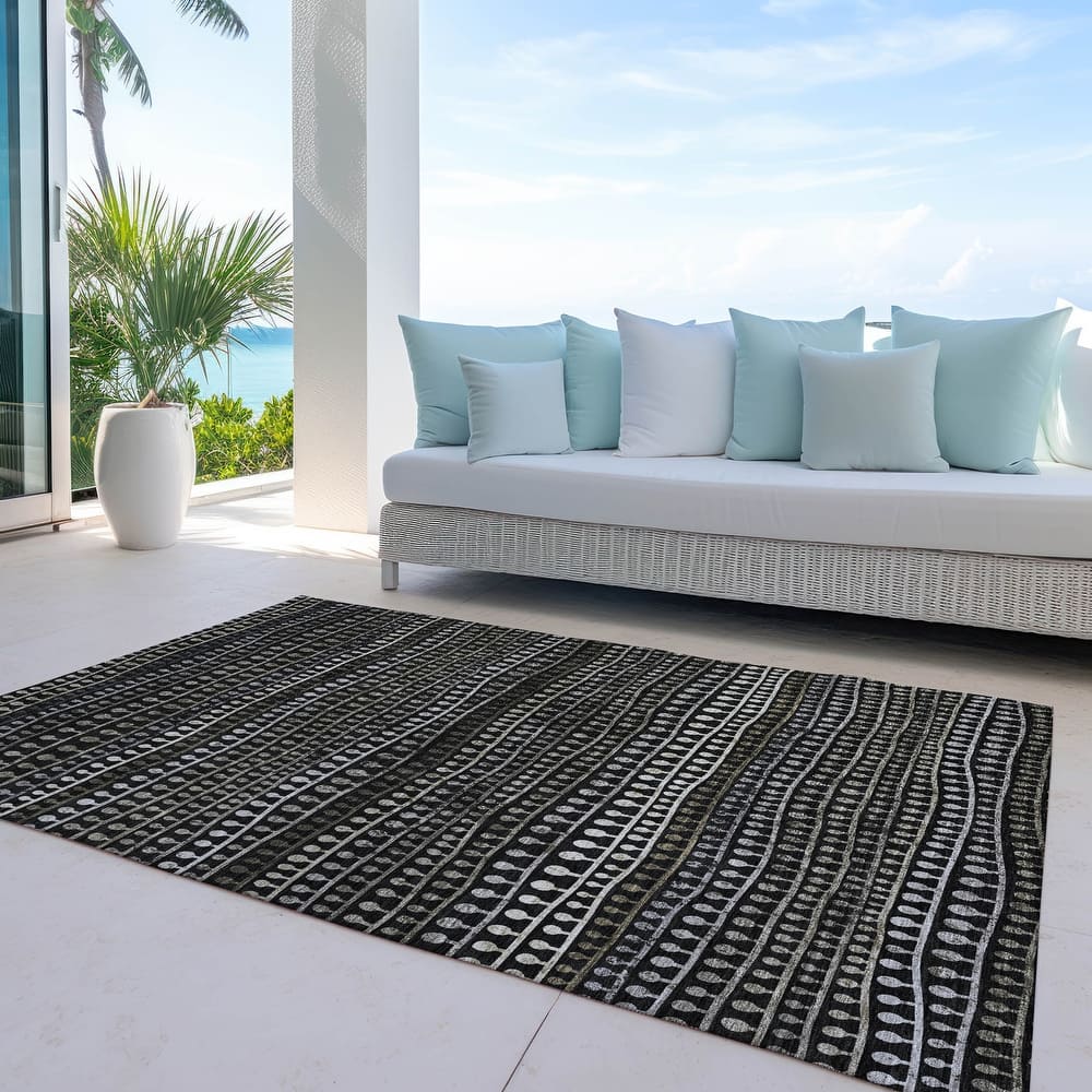 Machine Washable Indoor/ Outdoor Chantille Modern Stripe Lolly Rug