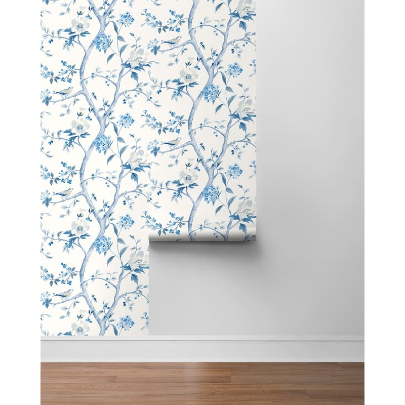 Luxe Haven Floral Trail Peel and Stick Wallpaper