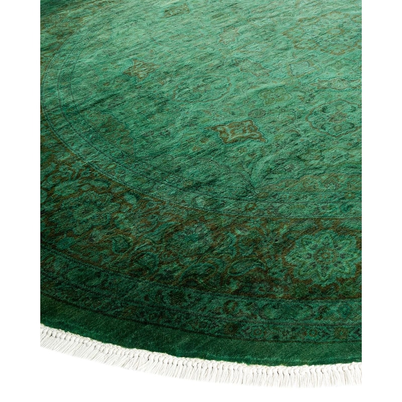 Overton Hand Knotted Wool Vintage Inspired Modern Contemporary Overdyed Green Round Area Rug - 7' 8" x 7' 10"