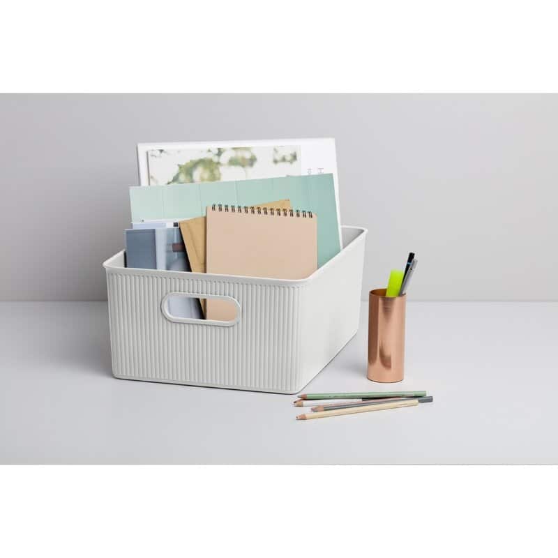 15 L Ribbed Storage Bin