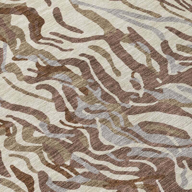 Machine Washable Indoor/ Outdoor Abstract Flow Chantille Rug