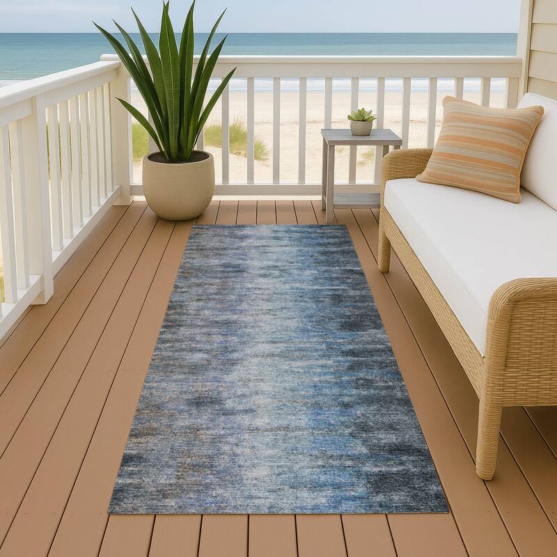 Machine Washable Indoor/ Outdoor Contemporary Ombre Chantille Rug - Teal - 2'3" x 7'6"