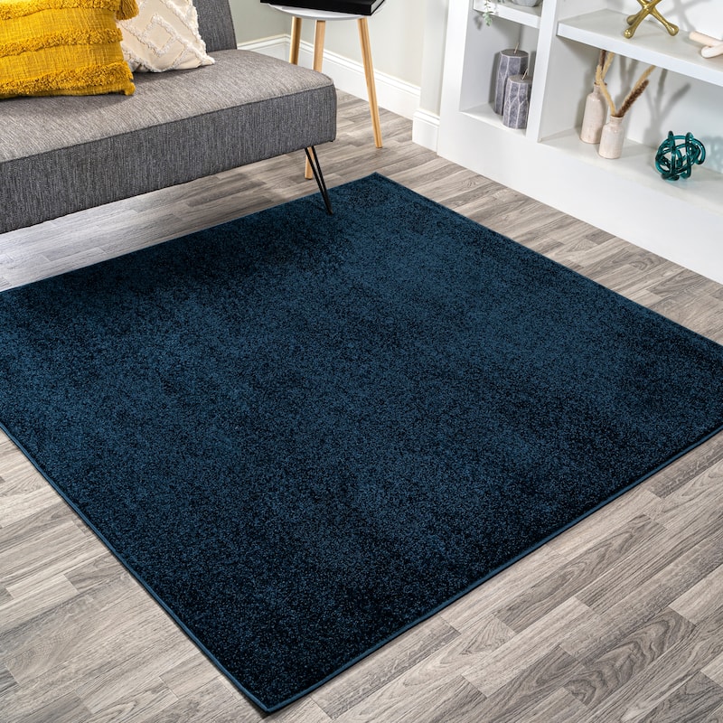 JONATHAN Y Tumbling Solid Low-Pile Area Rug - 9' Square - Navy