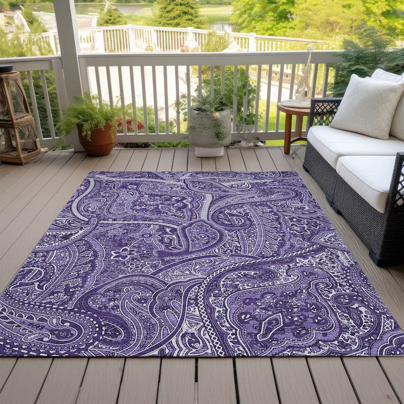 Machine Washable Indoor/ Outdoor Chantille Traditional Paisley Rug