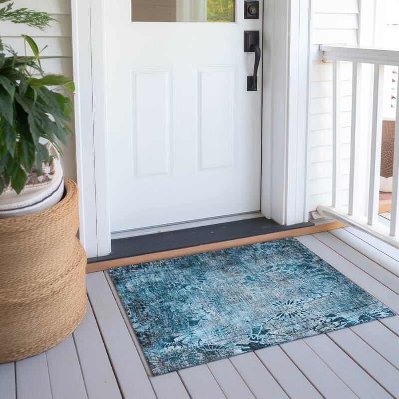Machine Washable Indoor/ Outdoor Modern Floral Chantille Rug - Teal - 1'8" x 2'6"