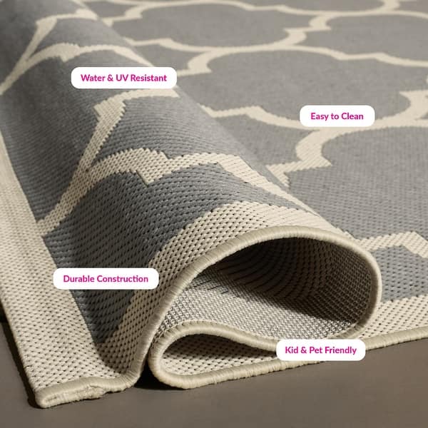 SAFAVIEH Courtyard Kathy Indoor/ Outdoor Waterproof Patio Backyard Rug