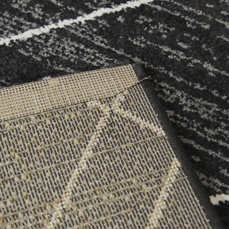 Alberto Transitional Geometric Area Rug