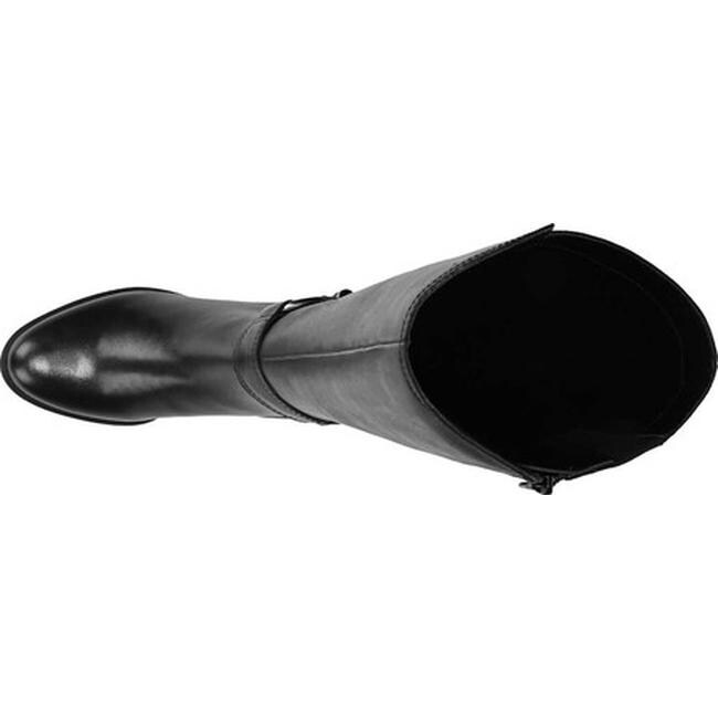 naturalizer daelynn boot