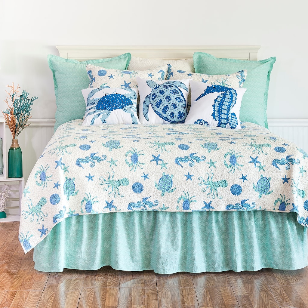 Brisbane Cotton Reversible Coastal Beach Quilt Set