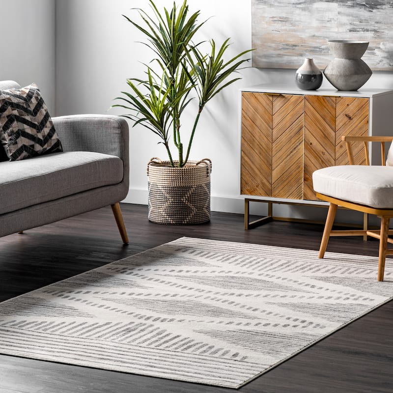 Nuloom Briggs Tribal Striped Area Rug - 5' x 8' - Light Grey - Rectangle