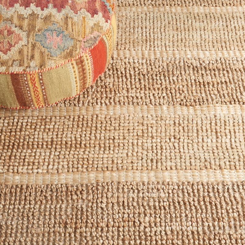SAFAVIEH Handmade Natural Fiber Laylah Farmhouse Jute Rug