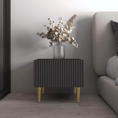 Nicole 18" Nightstand