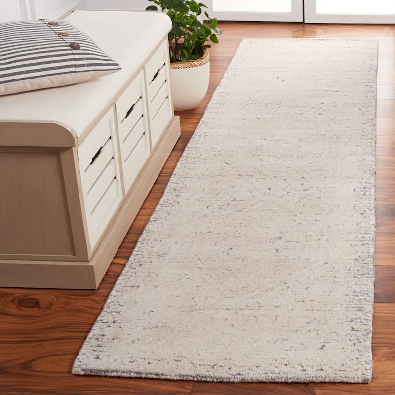 SAFAVIEH Handmade Metro Susie French Country Wool Rug - 2'3" x 9' Runner - Grey/Ivory