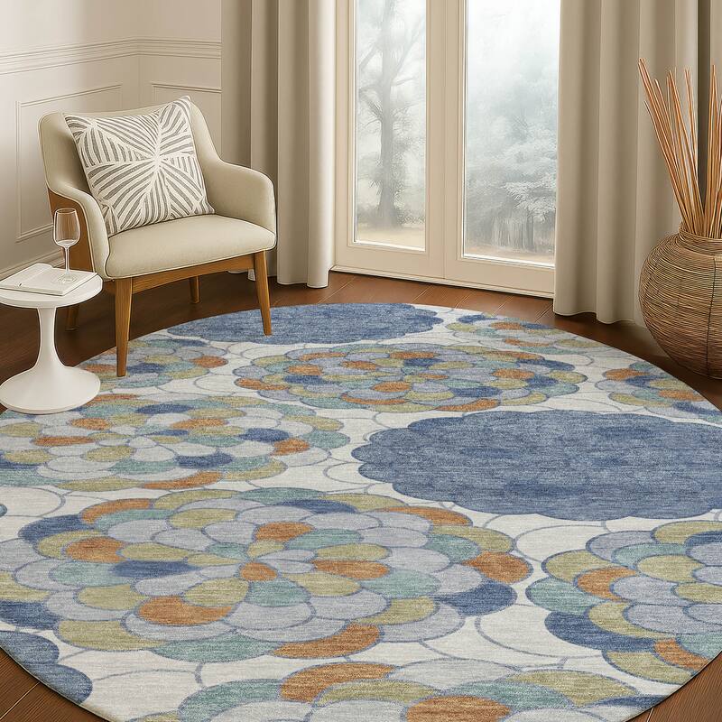 Machine Washable Indoor/ Outdoor Mosaic Cluster Chantille Rug