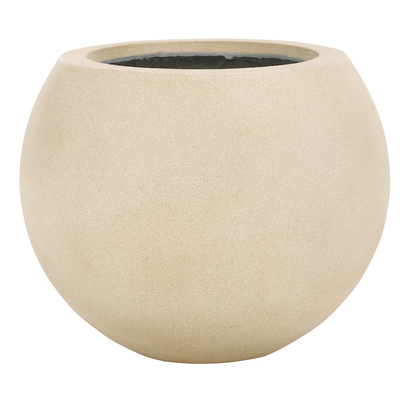 SAFAVIEH Outdoor Gerand Black Planter.