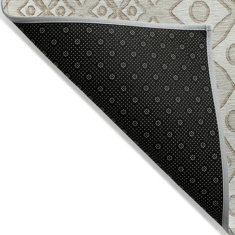 Machine Washable Indoor/ Outdoor Chantille Diamond Rug