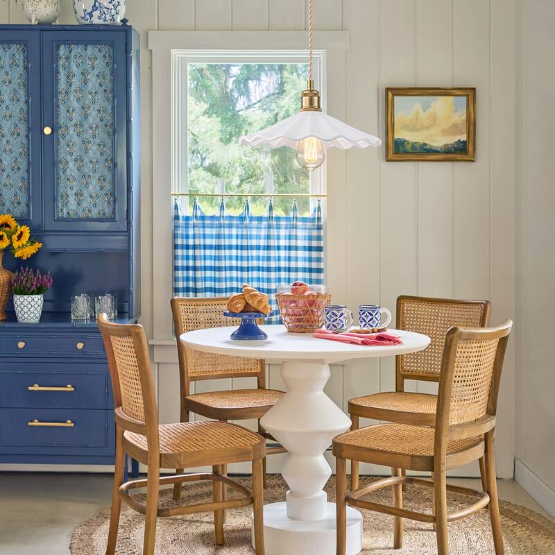 1-Light White Ceramic Petal Pendant Light, Modern Floral Design for Kitchen Island