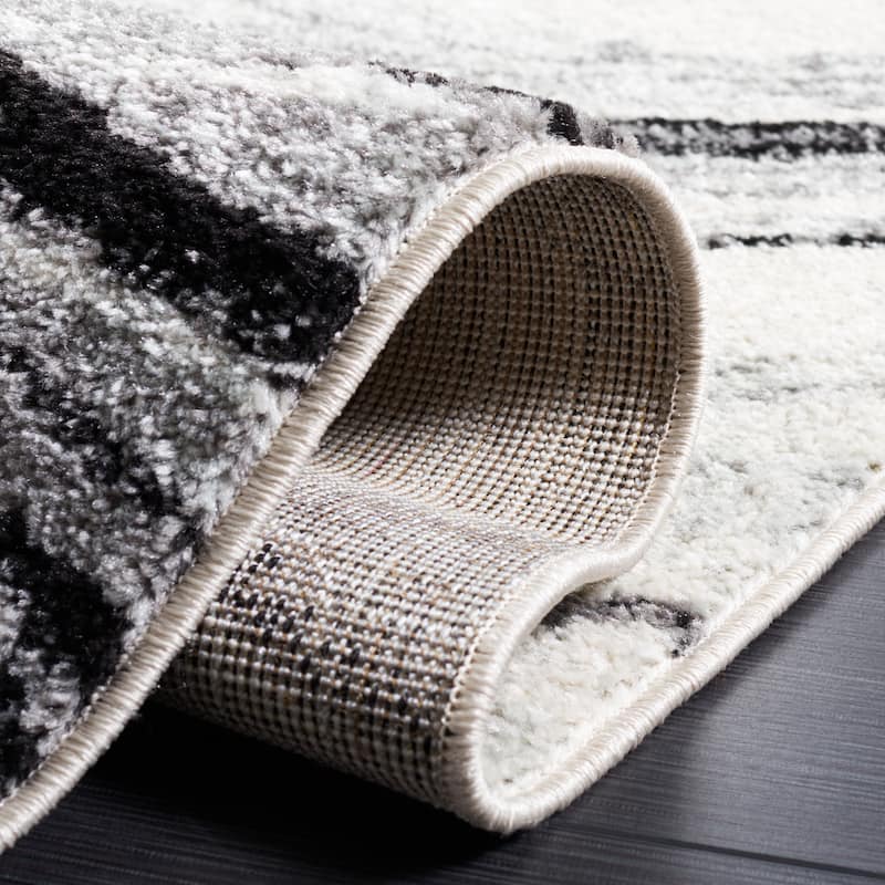 SAFAVIEH Tulum Rannveig Bohemian & Eclectic Rug - 5'3" x 7'6"