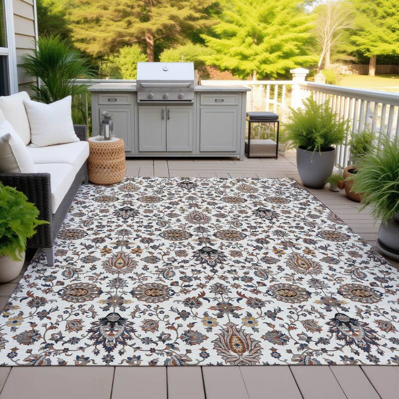 Machine Washable Indoor/Outdoor Traditional Persian Chantille Rug - Ivory - 2'6" x 3'10"
