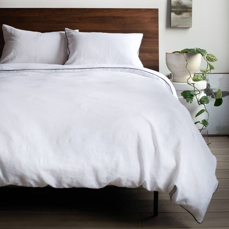 100% French Linen Duvet Cover by BOKSER HOME