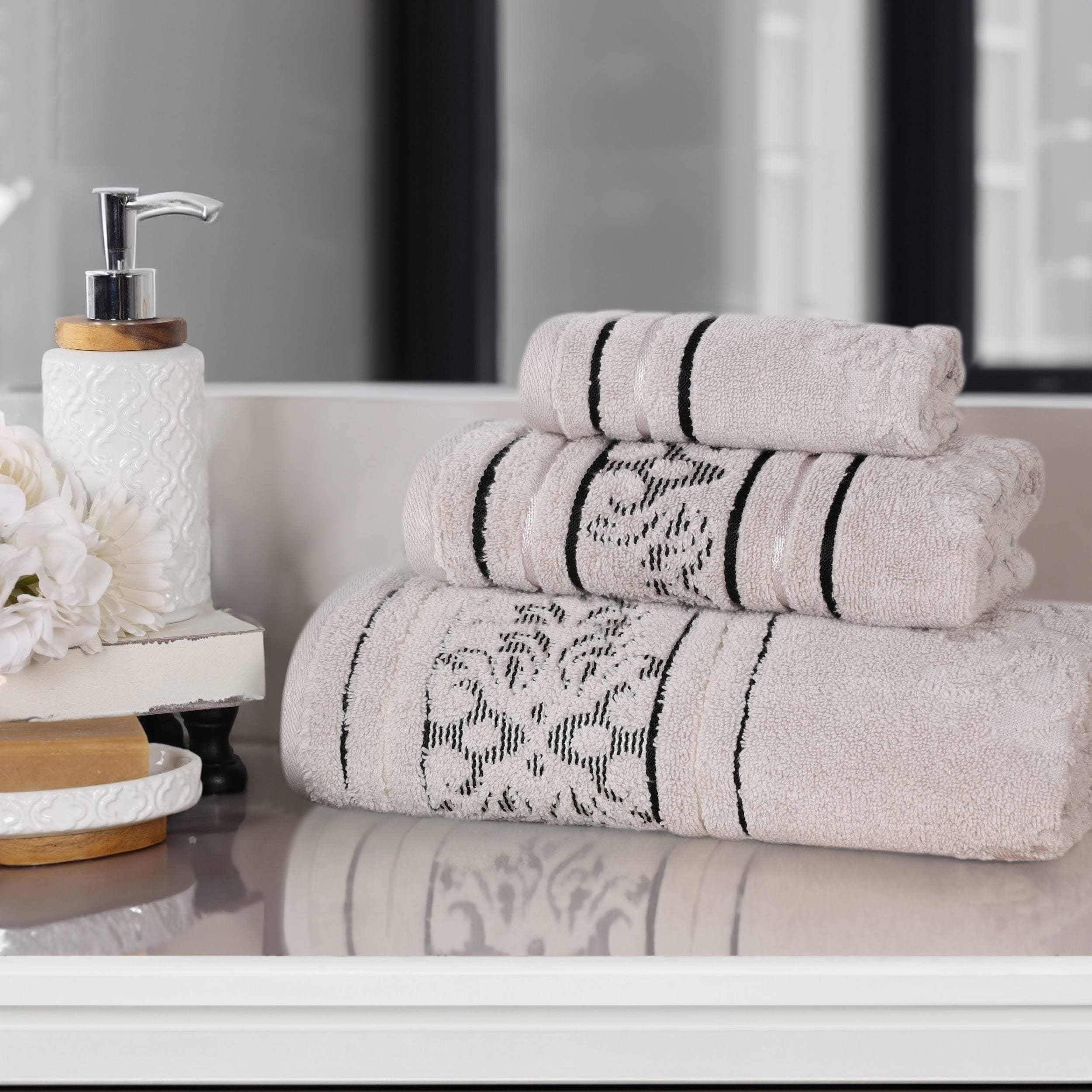 Superior Sadie Zero Twist Cotton Floral Jacquard 3 Piece Towel Set