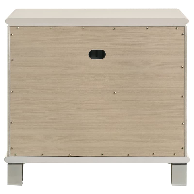 Gwendolyn Pearl White 2-drawer Nightstand Bedside Table