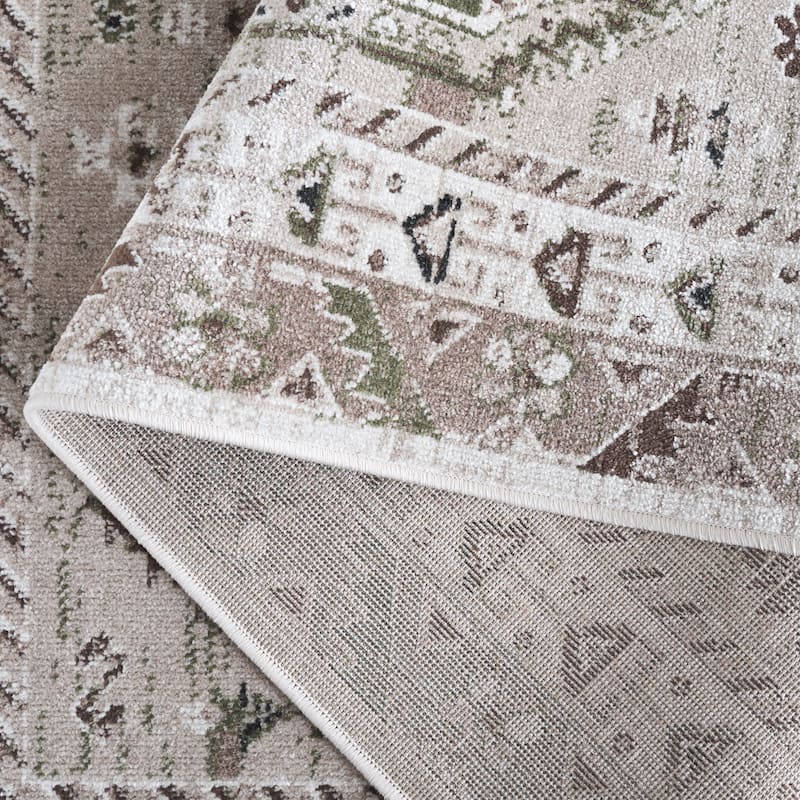 SAFAVIEH Bayside Machine Washable Surmeli Shabby Chic Rug