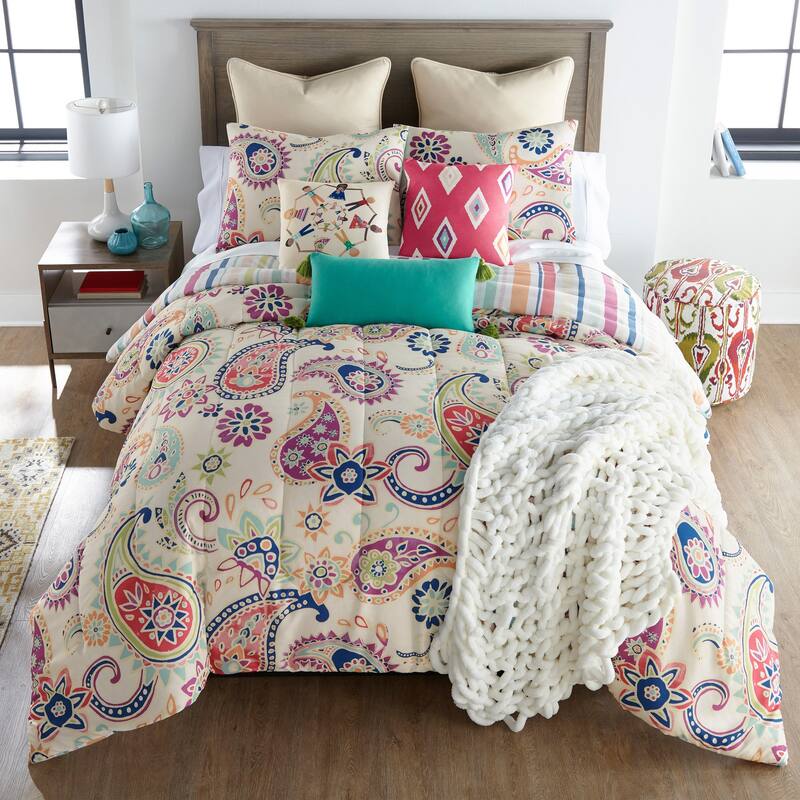 Your Lifestyle by Donna Sharp Cali Polyester Comforter Collection