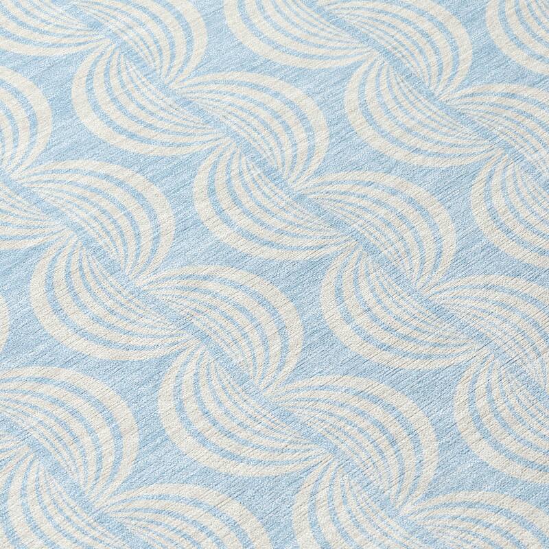 Machine Washable Indoor/ Outdoor Wavy Modern Chantille Rug