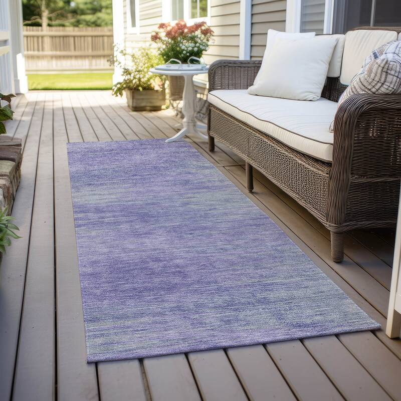 Machine Washable Indoor/ Outdoor Chantille Solid Ombre Rug - 2'3" x 7'6" - Plum