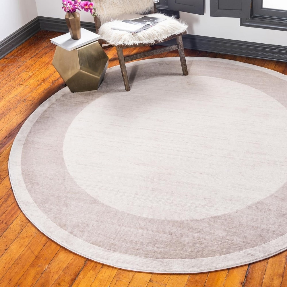 Traditional Richye Collection Area Rug