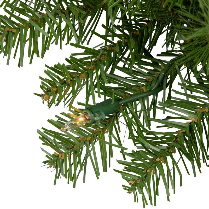 Rockwood Pine Artificial Christmas Wreath, 24-Inch, Clear Lights