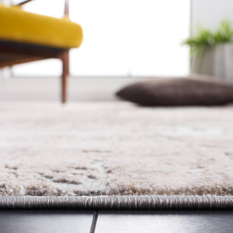 SAFAVIEH Invista Esmeralda Contemporary Rug