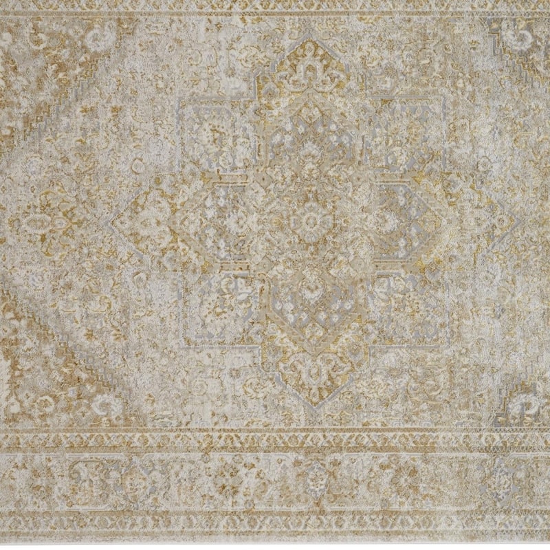 Zimeg Floral Traditional Non Skid Woven Area Rug By HomeRoots - 4' x 6'