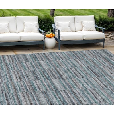 HomeRoots Striped Transitional Rectangle Outdoor Rug