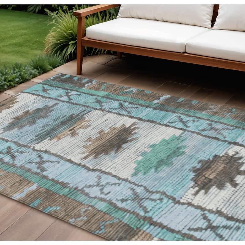 HomeRoots Tribal Transitional Rectangle Outdoor Rug - 8' X 10'