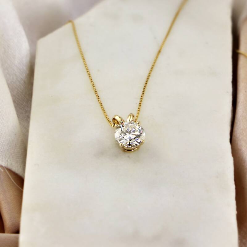 Auriya 14KT Gold 1ctw Round Solitaire Moissanite Necklace - 6.5 mm - 6.5 mm