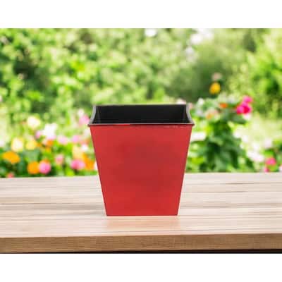 HomeRoots 5" Red Recycled Plastic Indoor Outdoor Rectangular Pot Planter