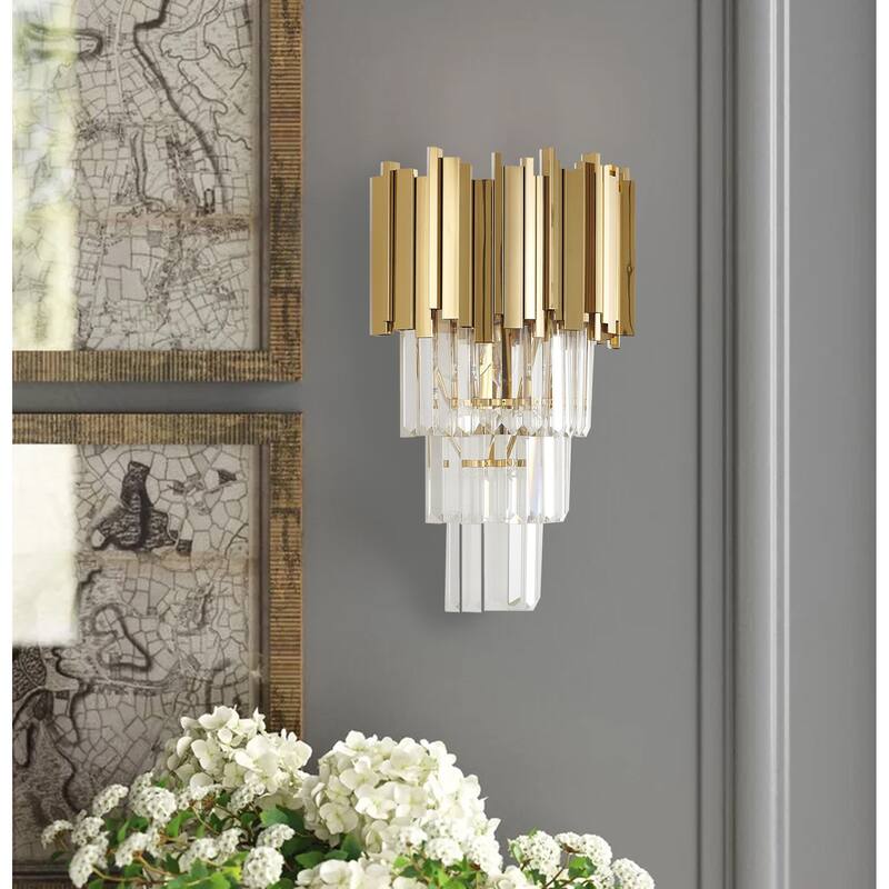 Gold Metal Wall Sconce With Crystal Drops