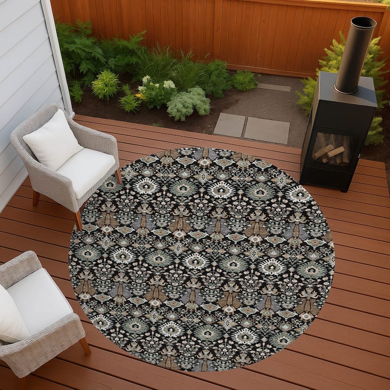 Machine Washable Indoor/ Outdoor Traditional Xander Chantille Rug - Black - 8' x 8'