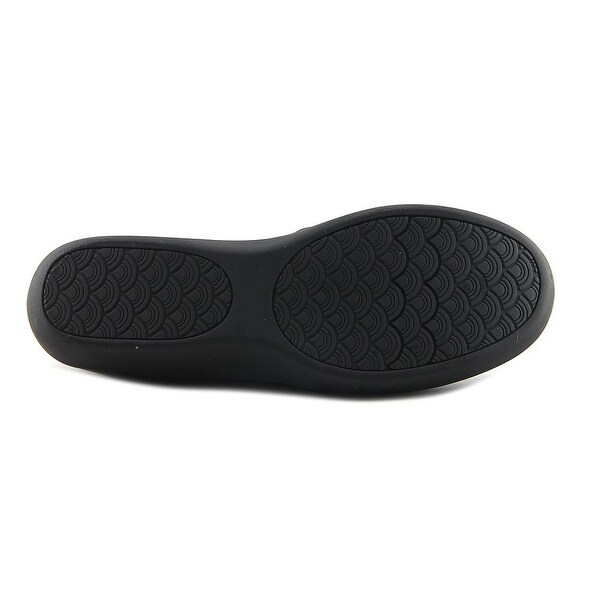 studio works deck shoes