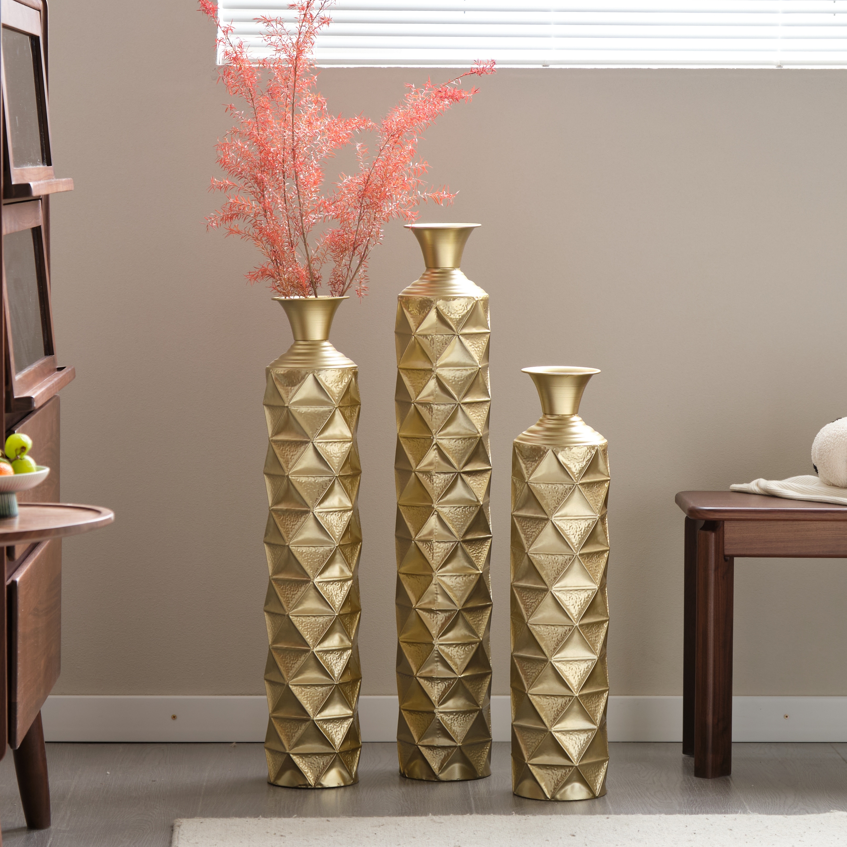 Set of 3 Metal Decorative Vase with Triangle Pattern for Home Office - 33.5in+29.5in+25.2in
