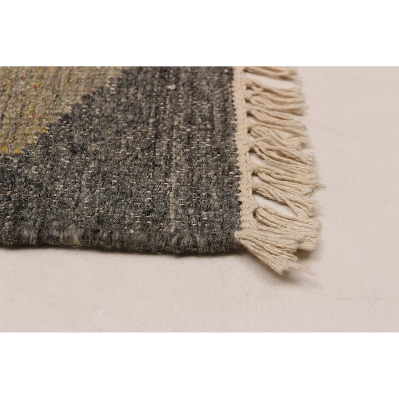 Ankara FW Cream, Grey Kilim 5'2" x 7'8" - 5'2 x 7'8