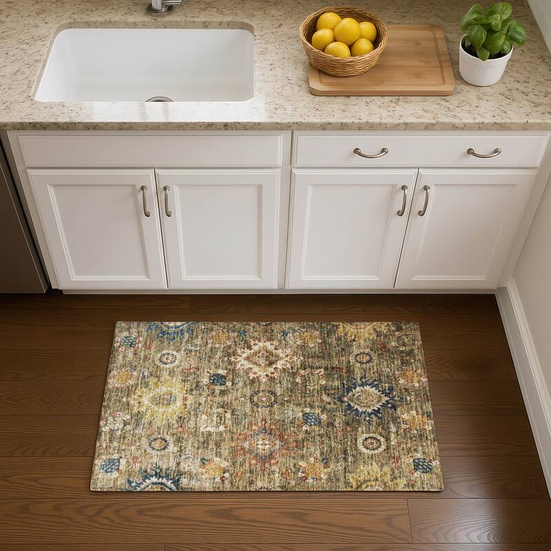 Premium Washable Super Soft Traditional Kashan Mayfield Rug - Brown - 1'8" x 2'6"