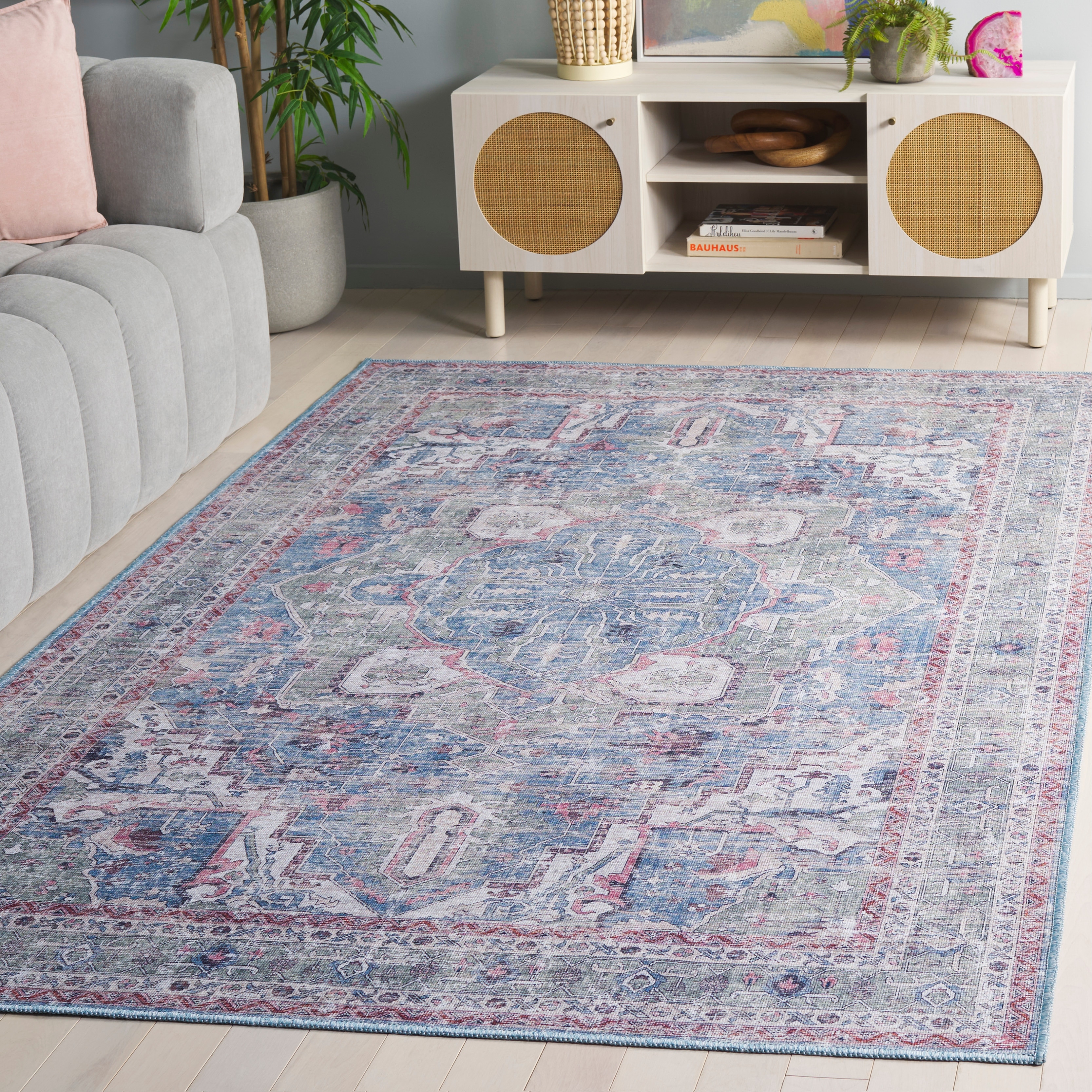 SAFAVIEH Vintage Heriz Pauwine Machine Washable Rug