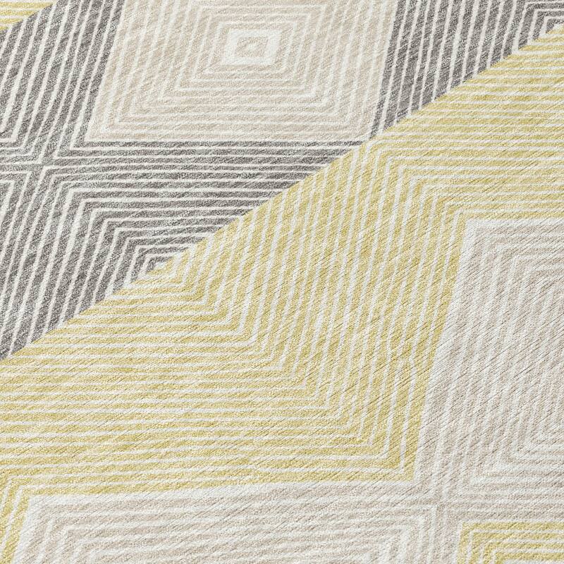 Machine Washable Indoor/ Outdoor Modern Mission Chantille Rug