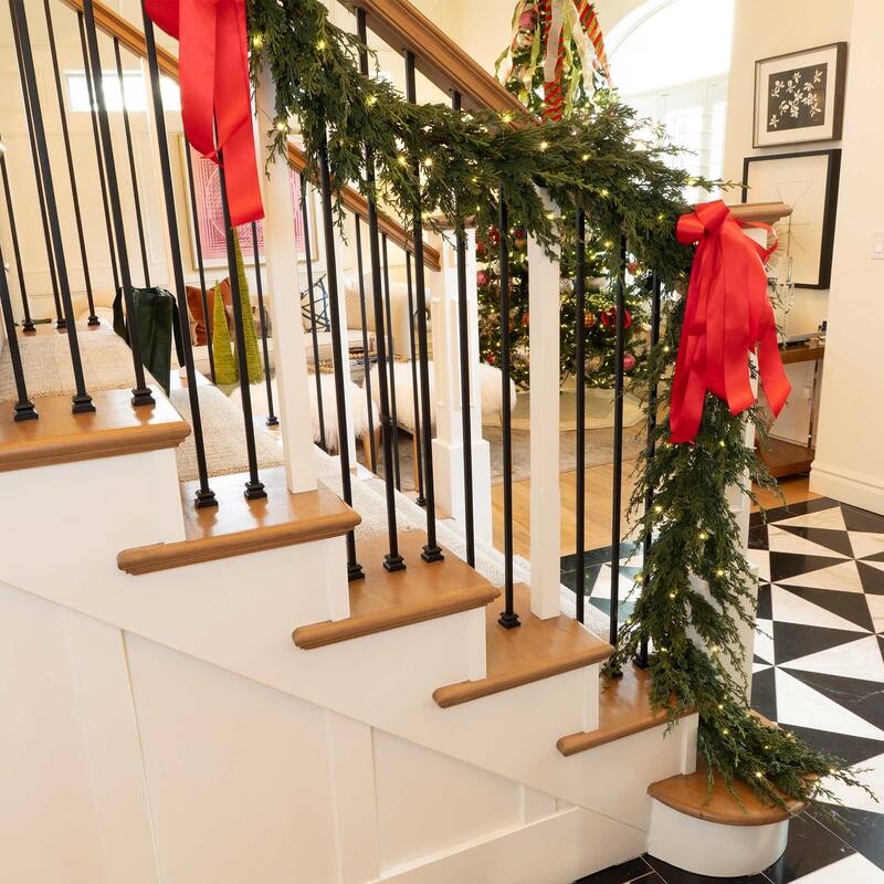 5 ft. Pre-Lit LED Garland - Cedar - 60