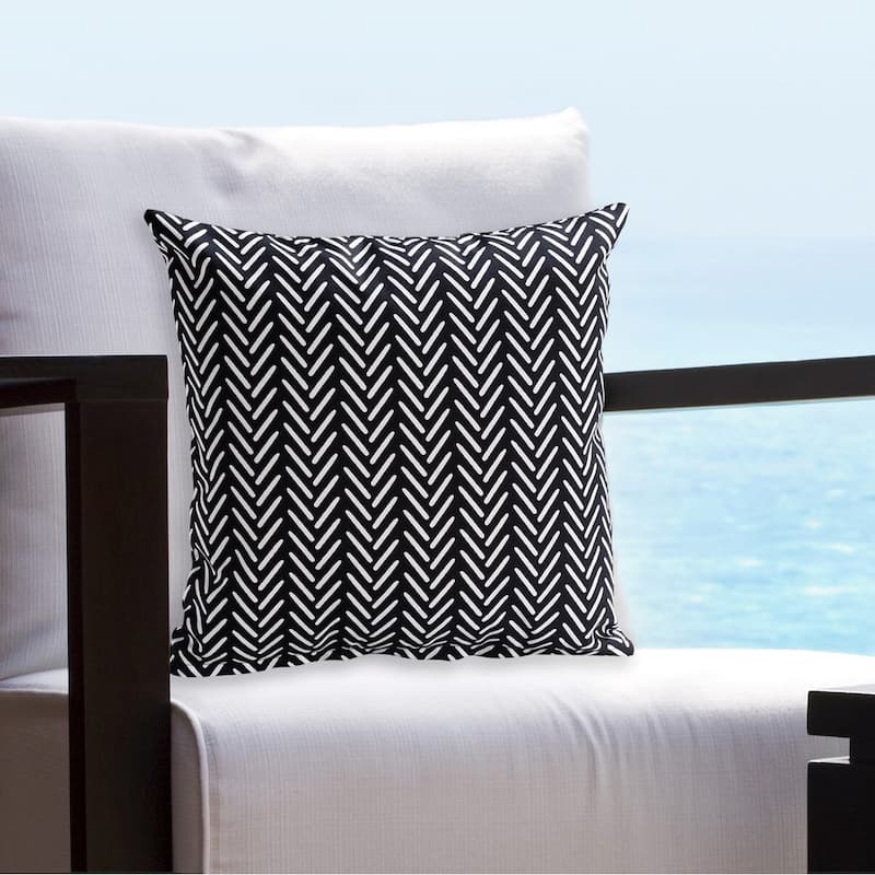 Siscovers Geometric Indoor - Outdoor Throw Pillow - 20" x 20" - Valet