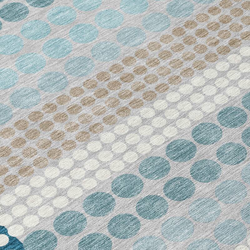 Machine Washable Indoor/ Outdoor Casual Dotty Chantille Rug